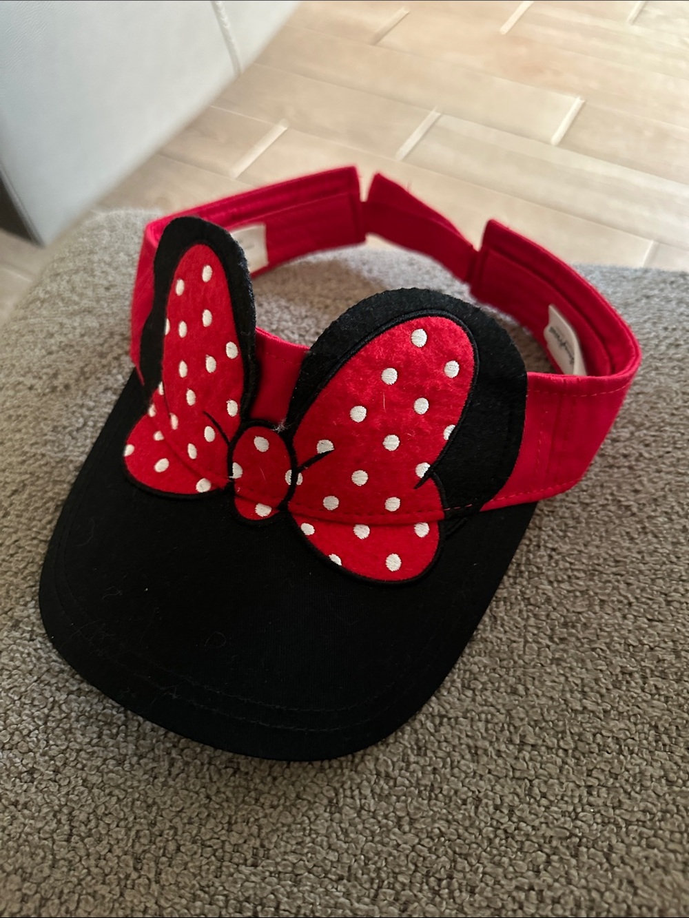 Disney Parks Red Minnie Mouse Logo Visor